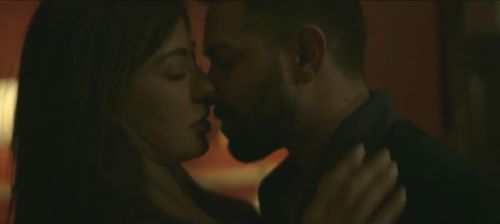 Chitrangda Singh Hot Sex Scene in Gaslight