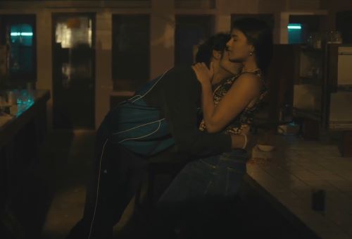 Pritha Bakshi Hot Sex Kissing in Virodh